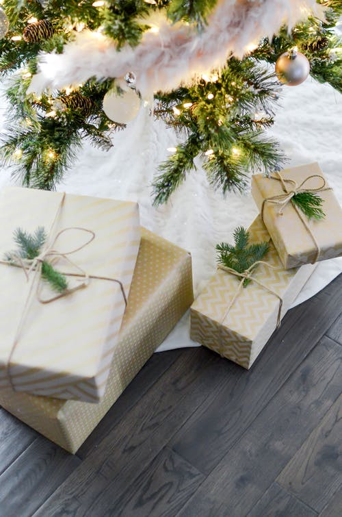 Rock Your Holiday Best Health & Beauty Gifts 2021
